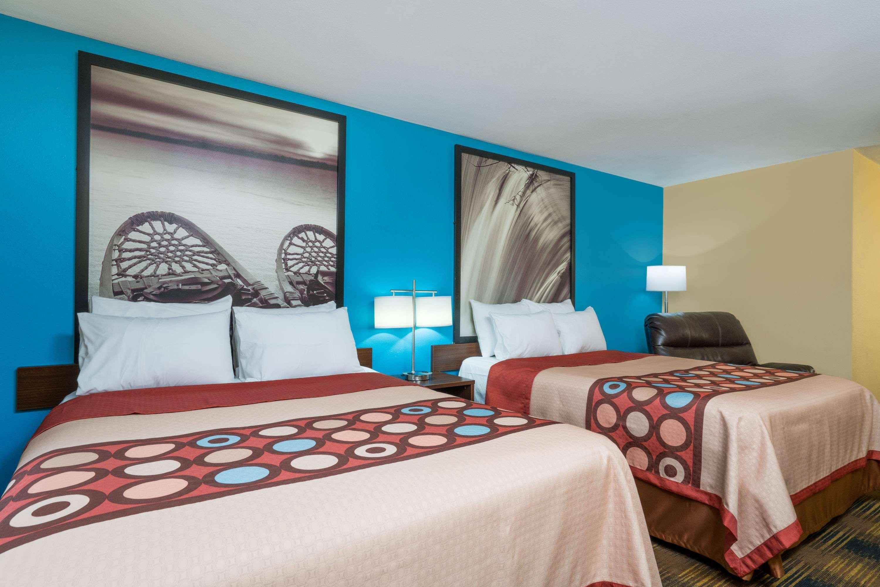 Super 8 By Wyndham Mayo Clinic Area Hotel